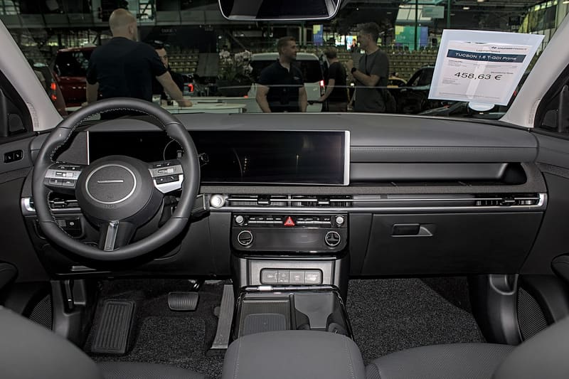 פנים Tucson